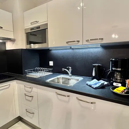 Palazzio 2, By Welcome To