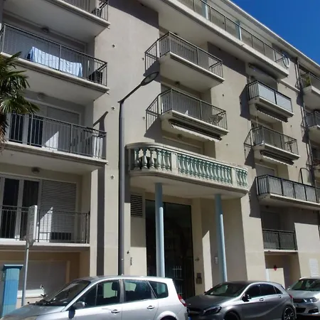 Διαμέρισμα Palazzio 2, By Welcome To Κάννες