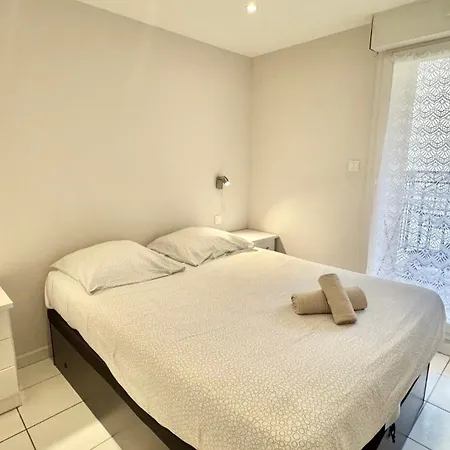 Palazzio 2, By Welcome To Apartment